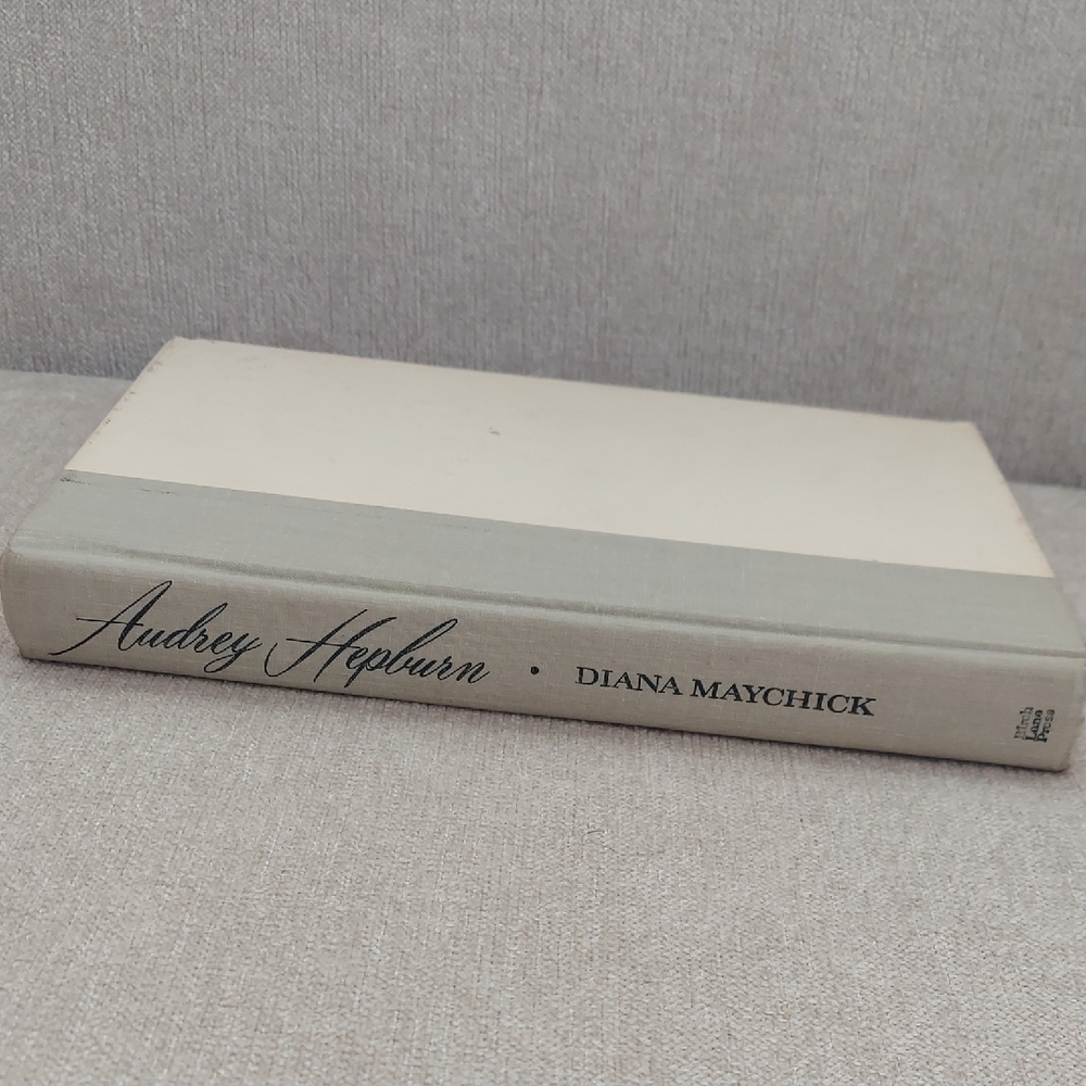 Audrey Hepburn by Diana Maychick Hardcover Book, VINTAGE